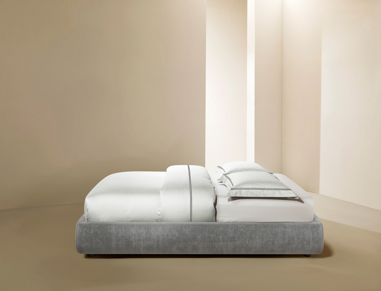 Suite Collection, Dylan Bed Set