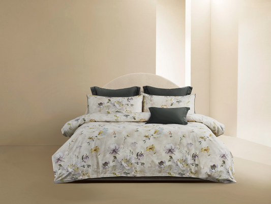 Suite Collection, Yuri Bed Set
